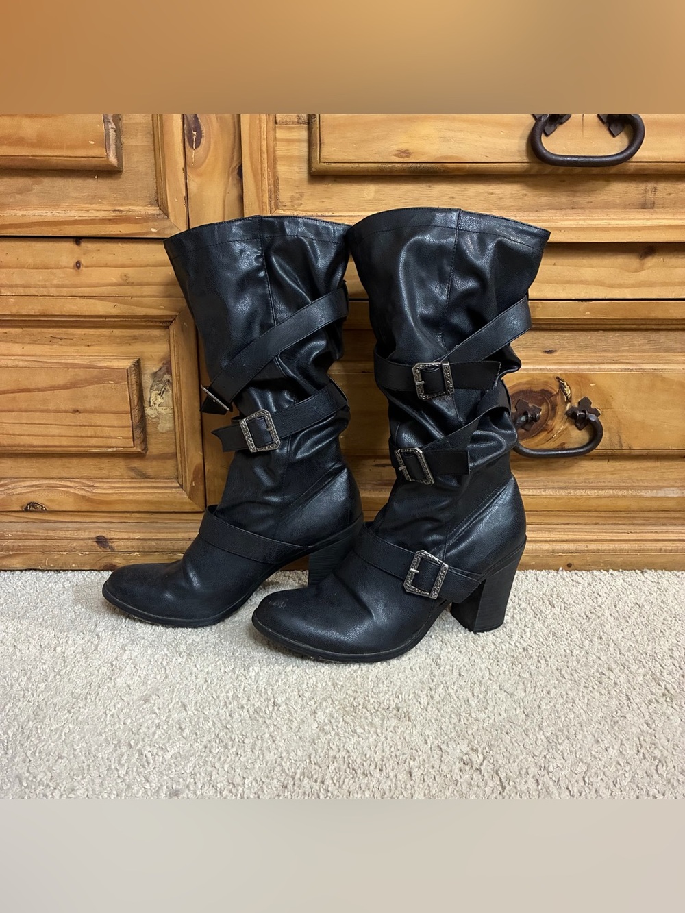 Xhilaration black heeled boots